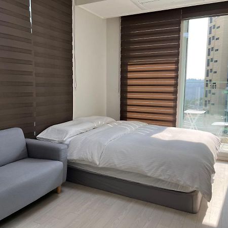 The Time Apartment Incheon Bagian luar foto