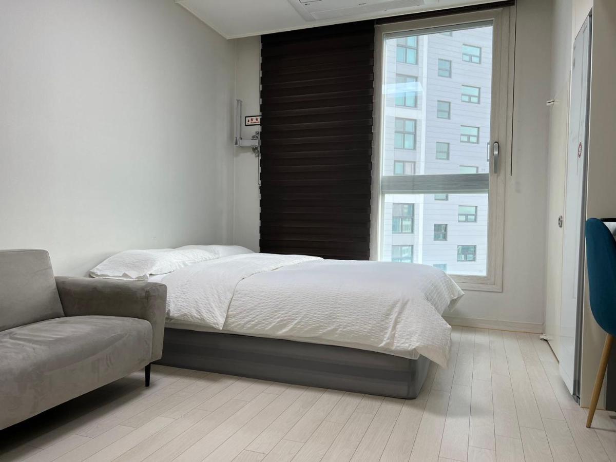 The Time Apartment Incheon Bagian luar foto